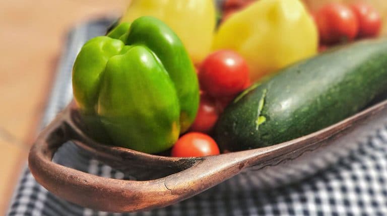 Top 10 Organic Fruits and Vegetables to Grow at Home