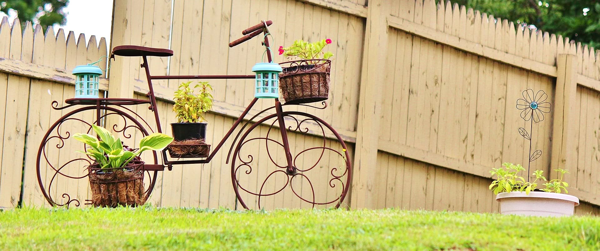 Recycled Lawn and Garden Decorations